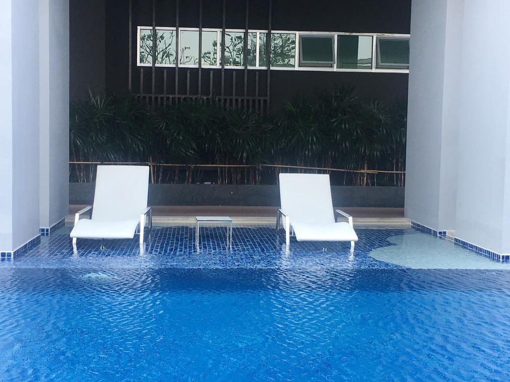 Baan Kieng Fah Hua-Hin By Montri C. Daire Hua Hin Dış mekan fotoğraf